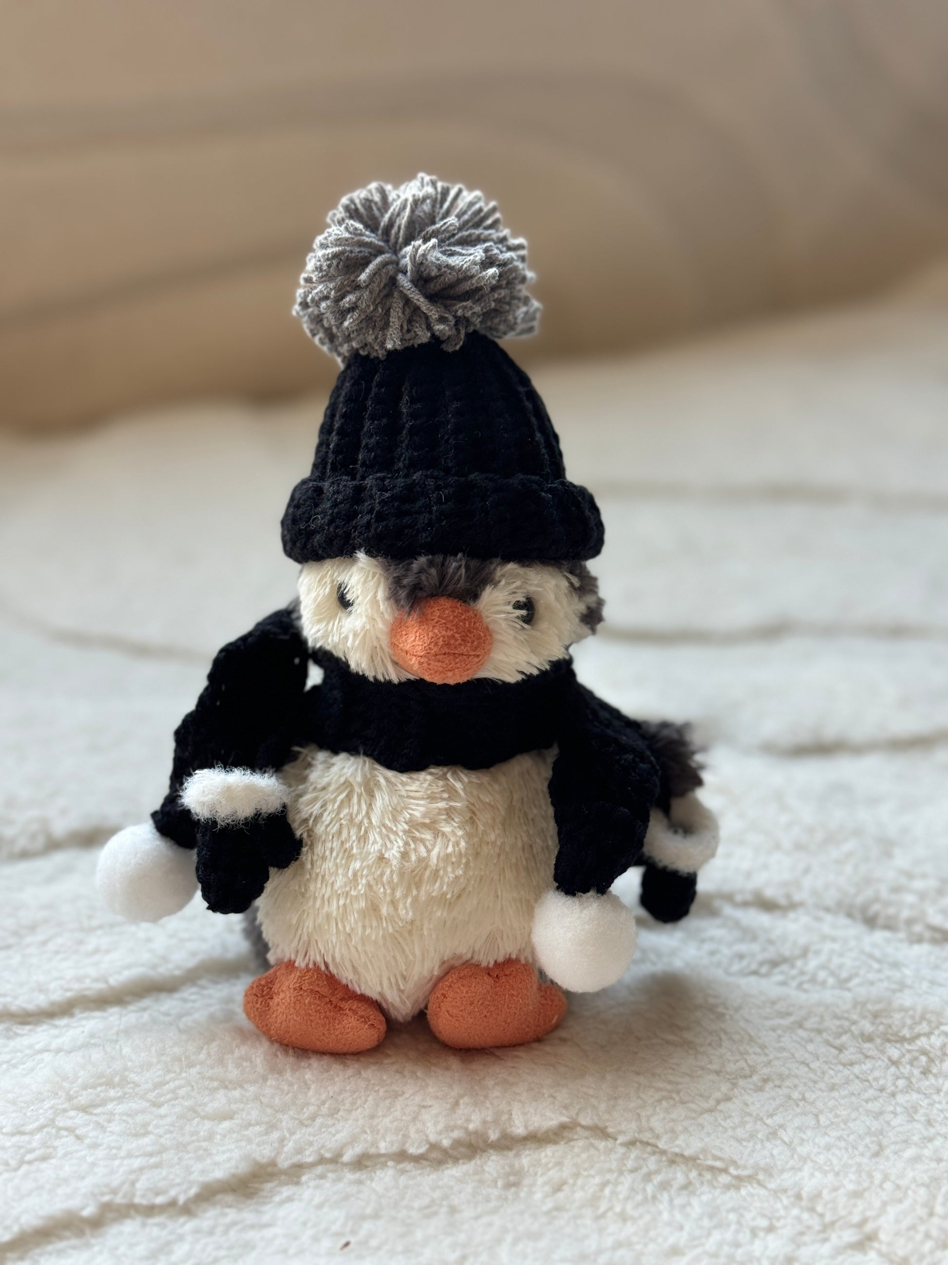 Black and Gray Crochet Bonnet and Gloves for Jellycat Penguin