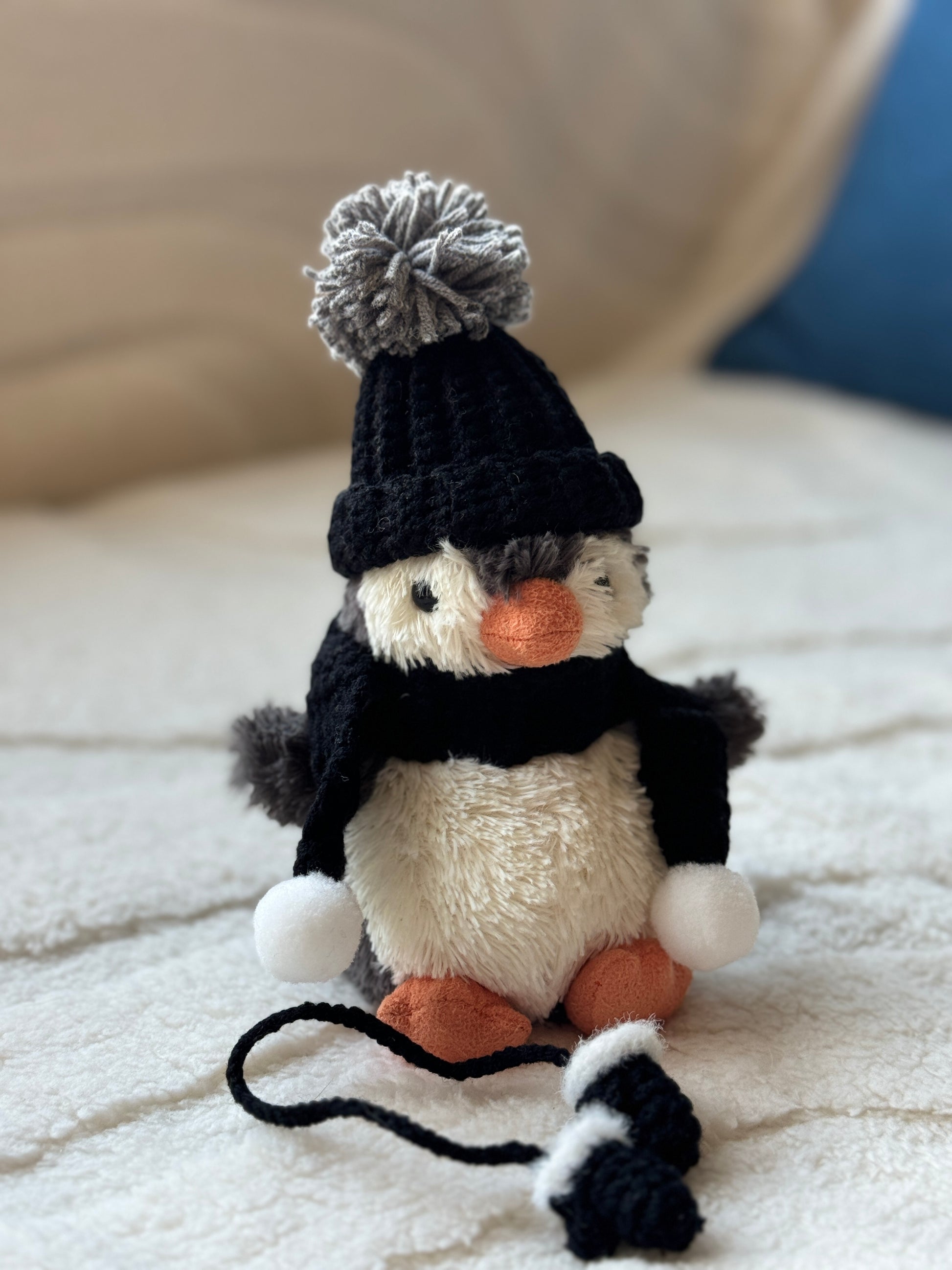 Black and Gray Crochet Bonnet and Gloves for Jellycat Penguin