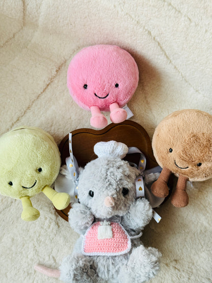 Chef Outfit for Jellycat Yummy Mouse (fit for any yummy plush) – Crochet Hat & Apron Set