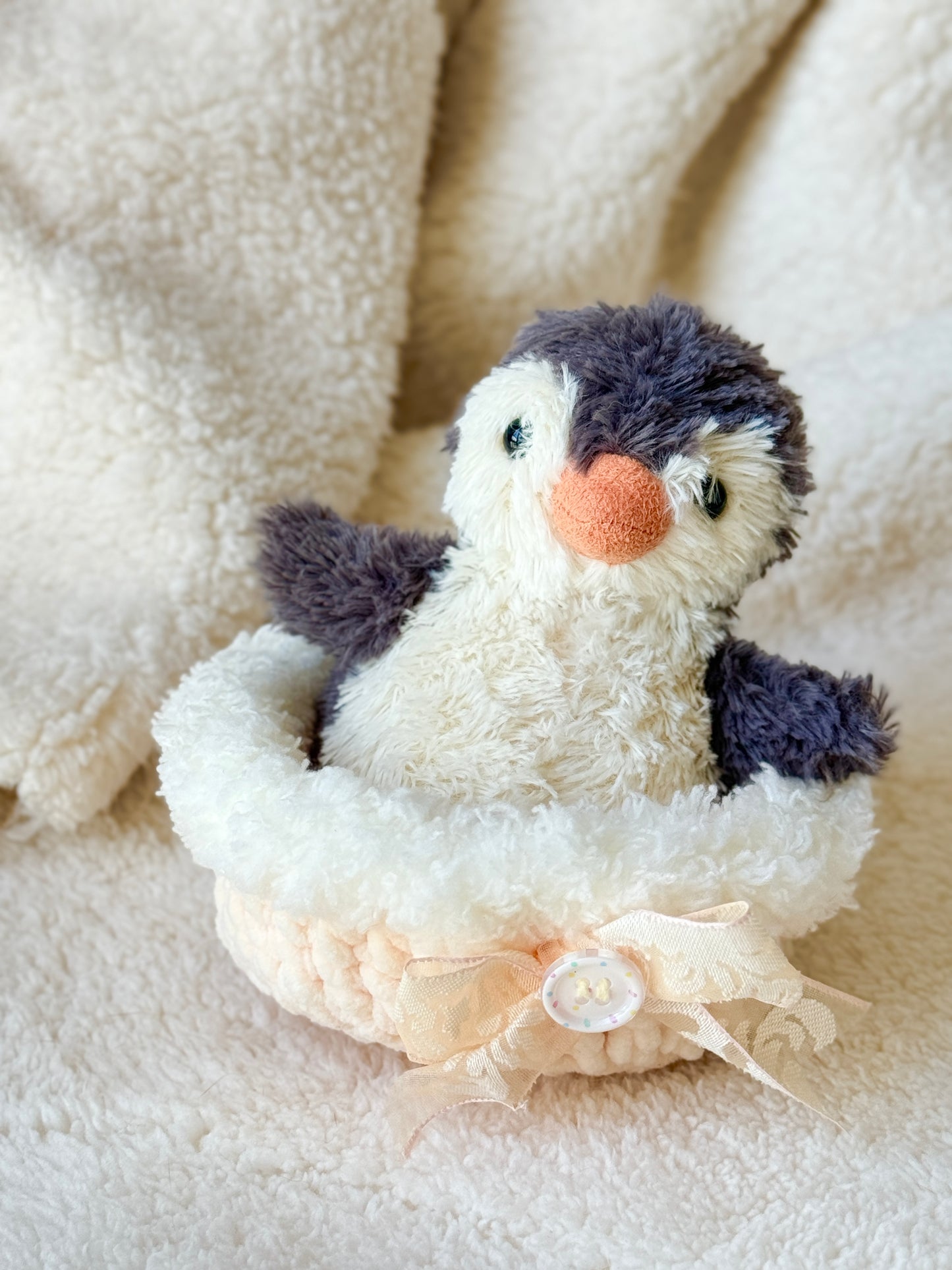 Crochet Plush Nest – Soft Beige Cozy Bed for Jellycat and Plush Toys