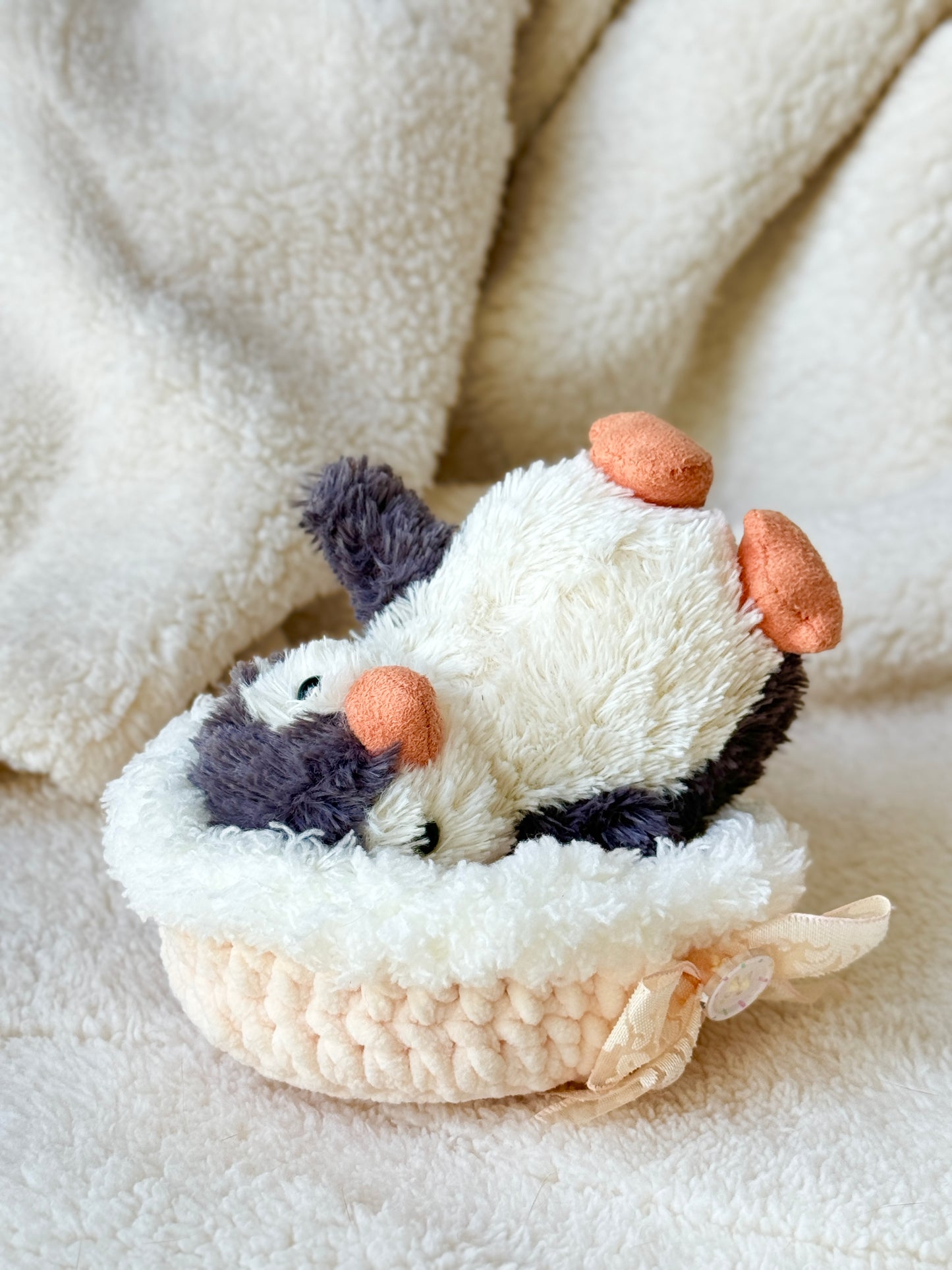 Crochet Plush Nest – Soft Beige Cozy Bed for Jellycat and Plush Toys