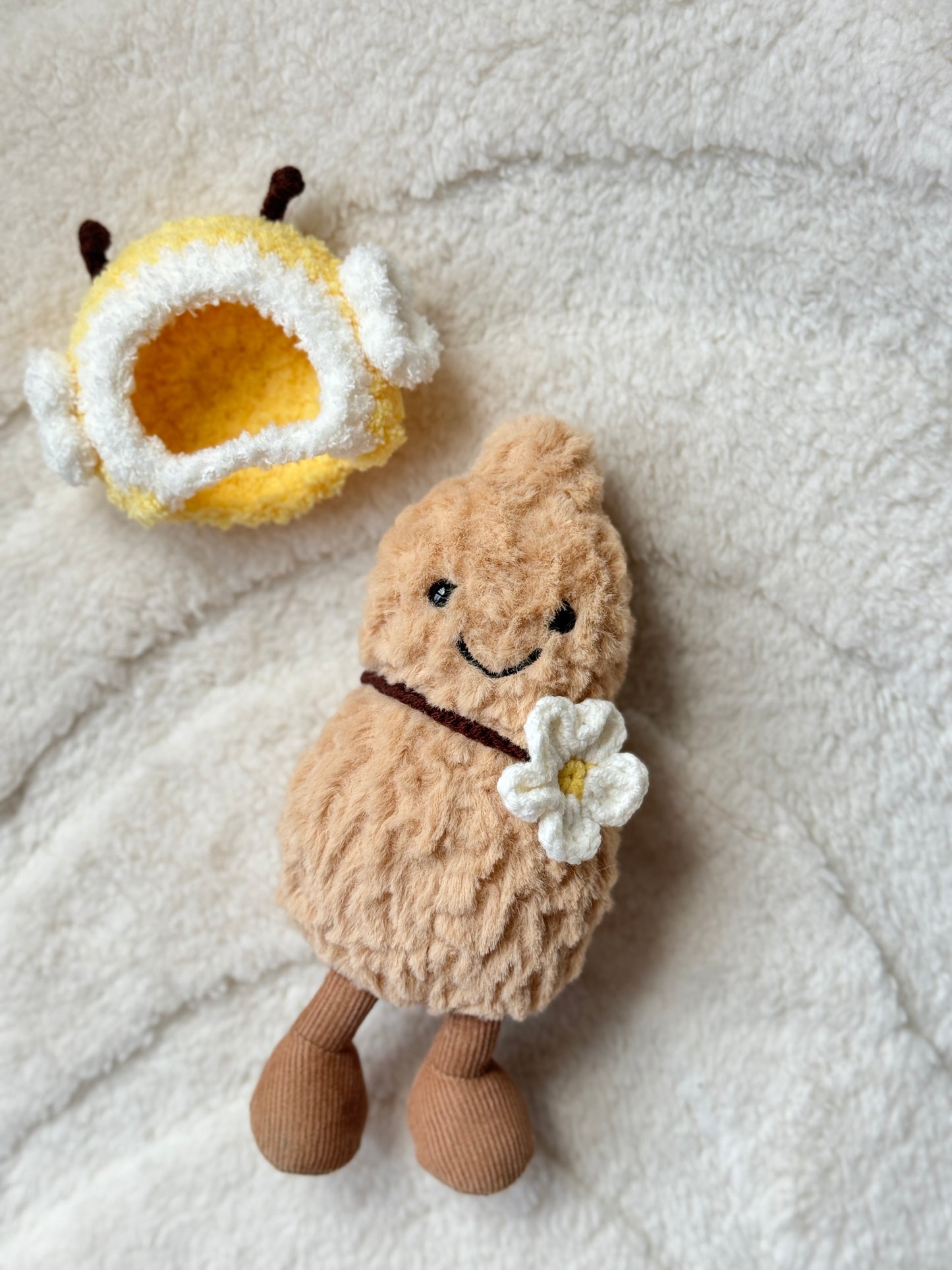 Bee Style Crochet Set for Jellycat Peanut