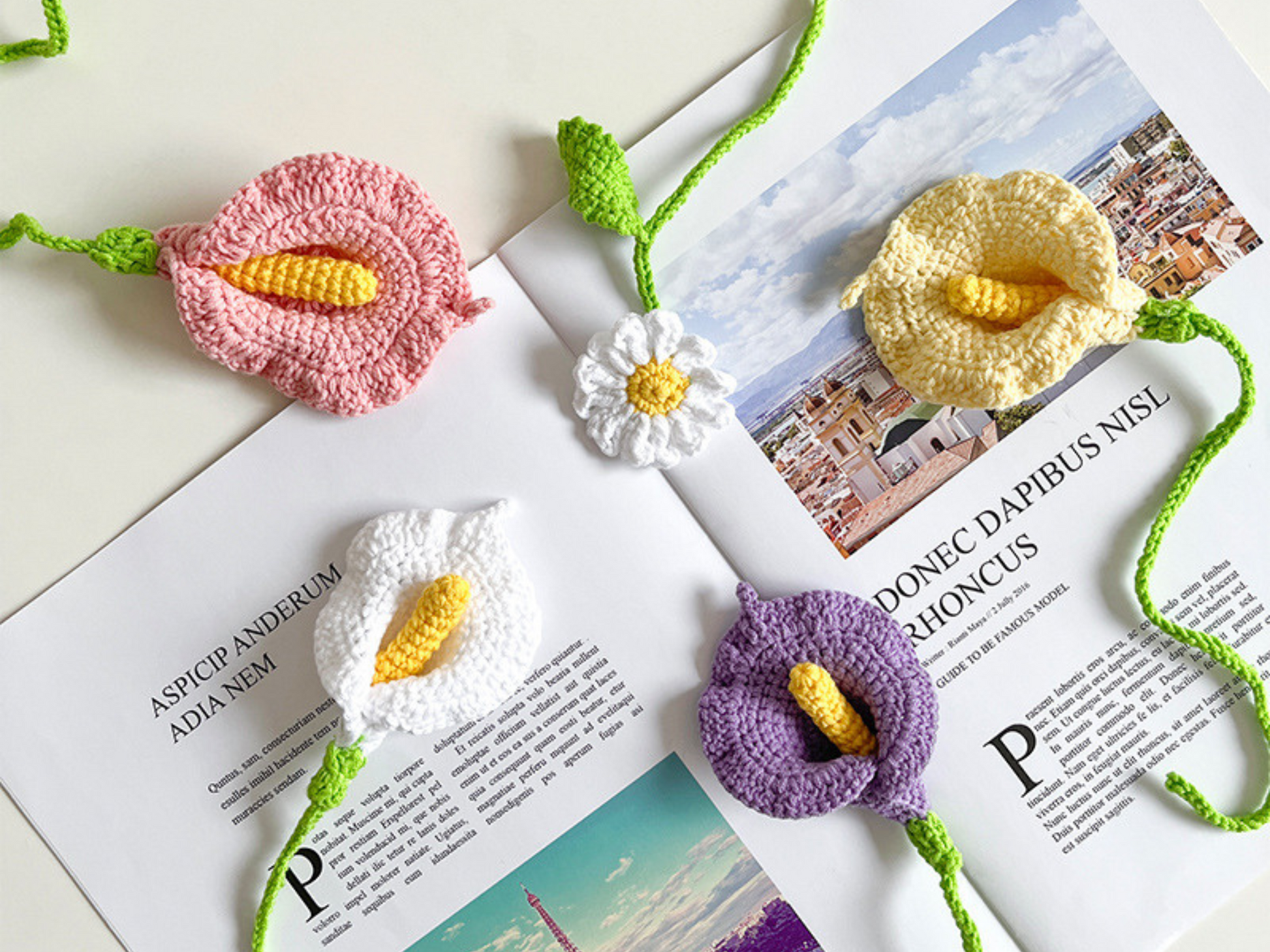 Crochet Common Callalily Bookmark