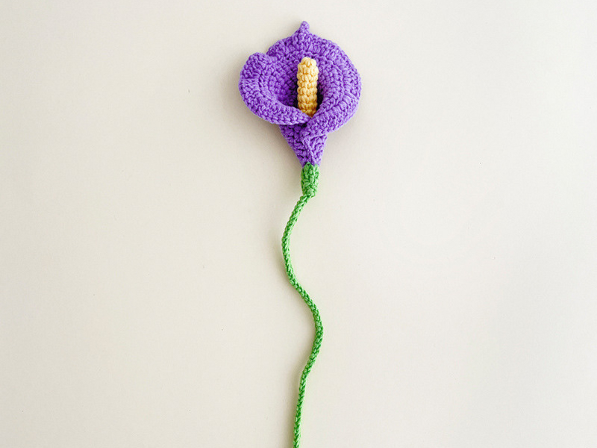 Crochet Common Callalily Bookmark